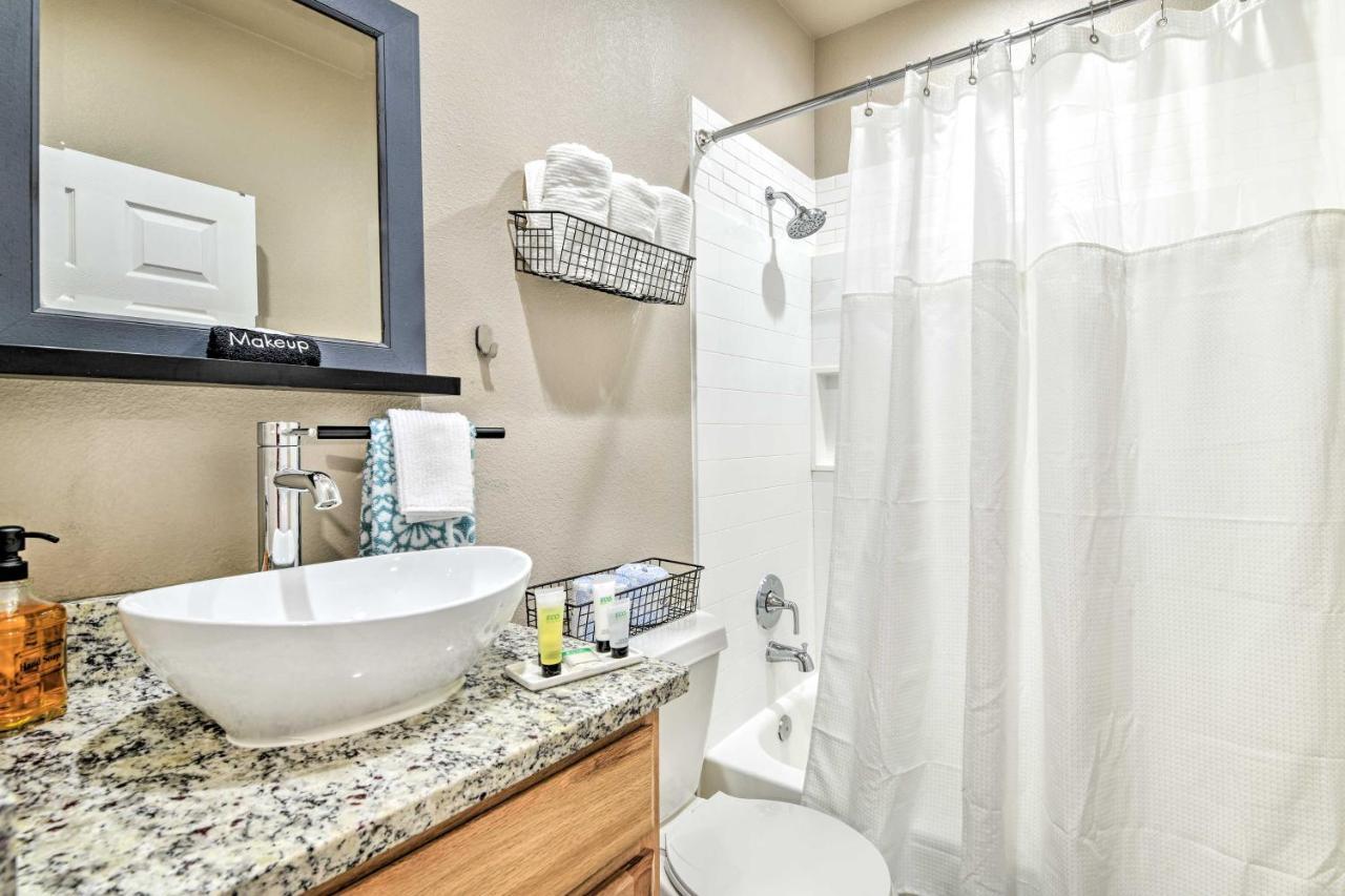 Charming San Antonio Home About 4 Mi To Downtown Esterno foto